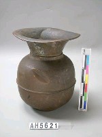 藏品(銅痰盂)的圖片